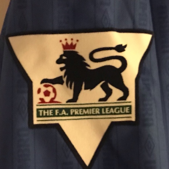 MINT 1996/97 Umbro Chelsea Home Kit - Picture 4 of 6